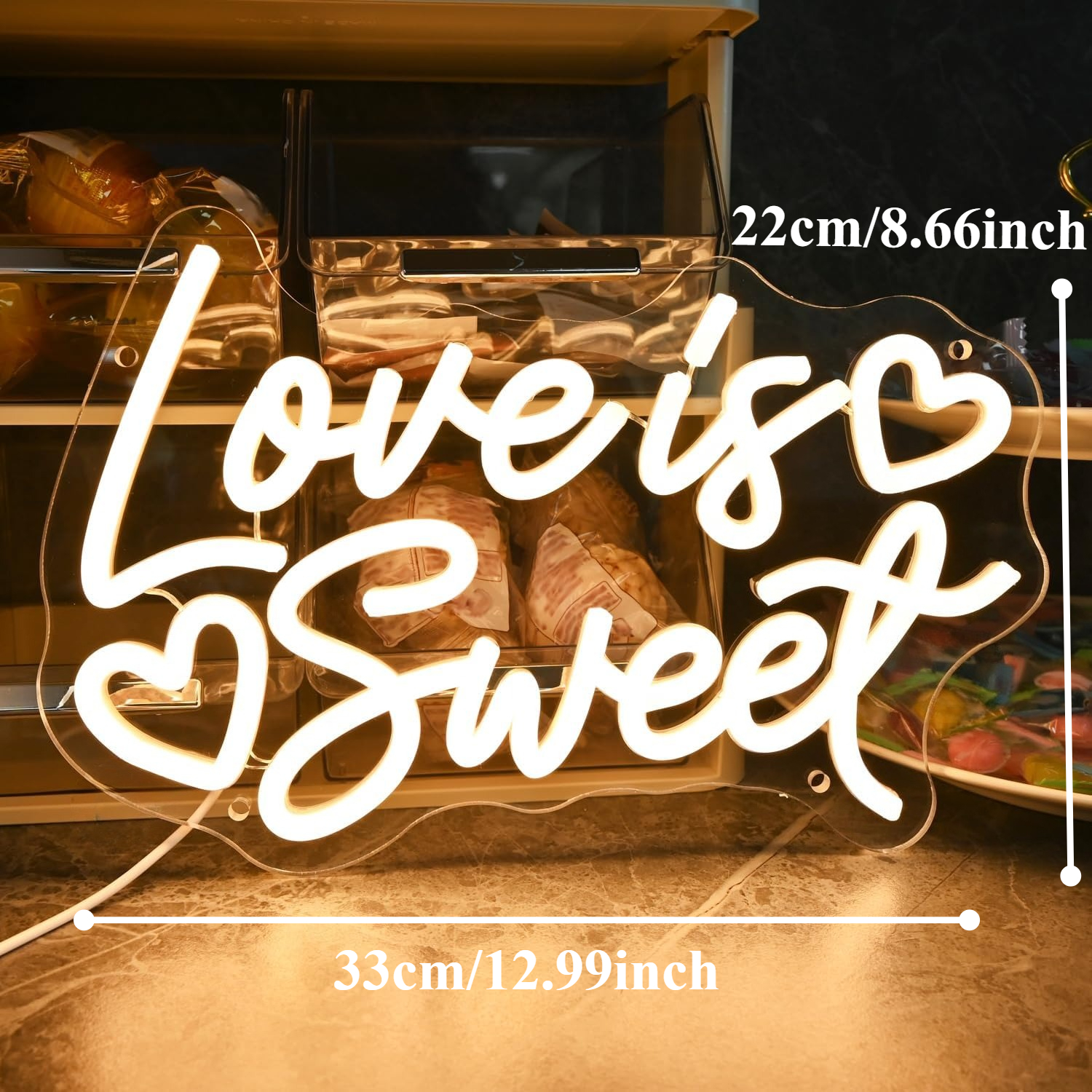 Love Is Sweet Neon Light Sign  - Commercial Kitchen Walls recensione e prezzo